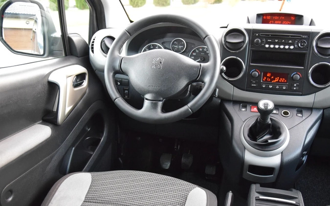 Peugeot Partner cena 24900 przebieg: 230000, rok produkcji 2010 z Chełmża małe 781